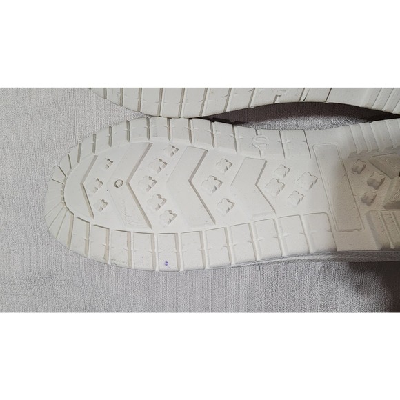 kkyc shoes canvas women's size 7 - Picture 6 of 6